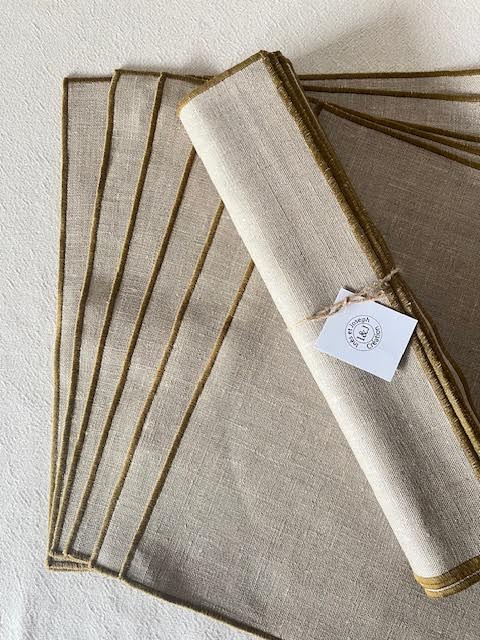 6 sets de table carrés en lin enduit - bord bronze