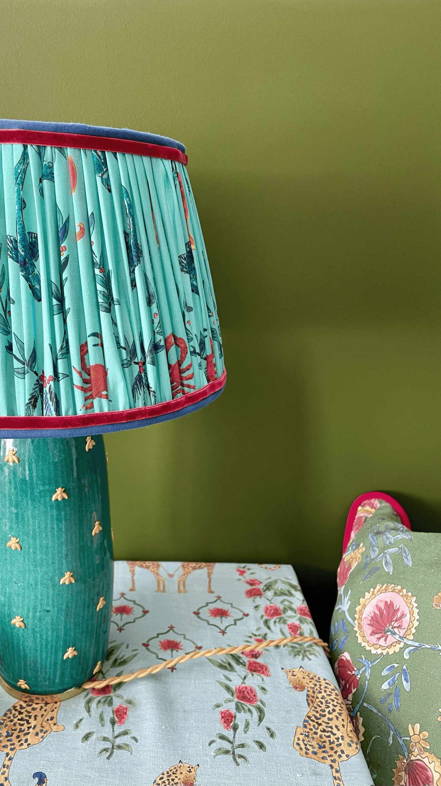 Abat-jour Tambour
– Crabes et poissons –
Fond bleu