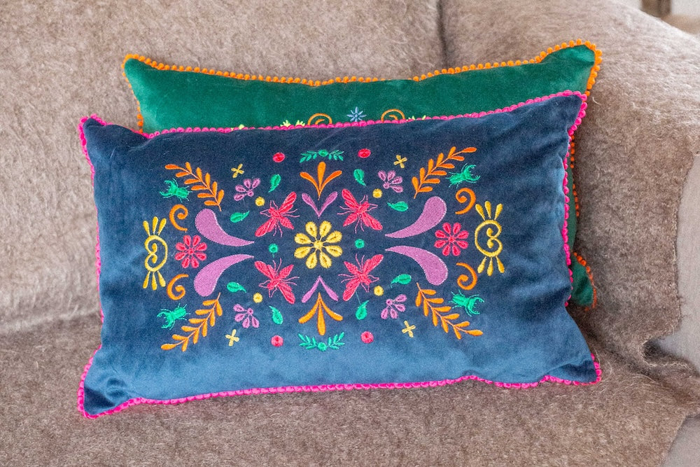 Coussin brodé