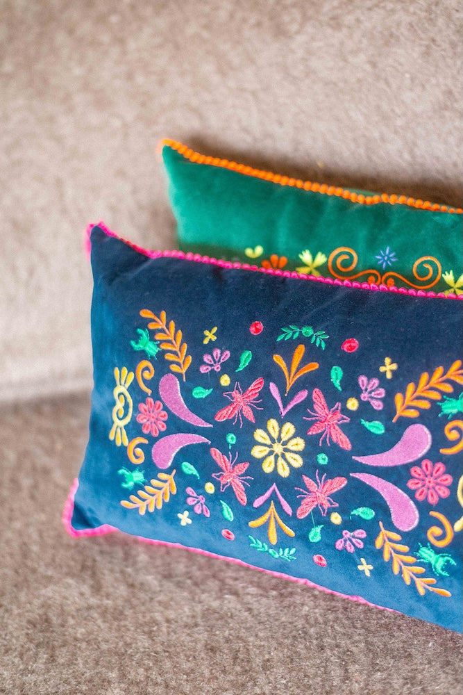 Coussin brodé