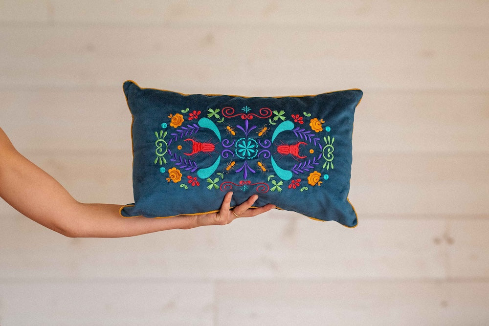 Coussin brodé