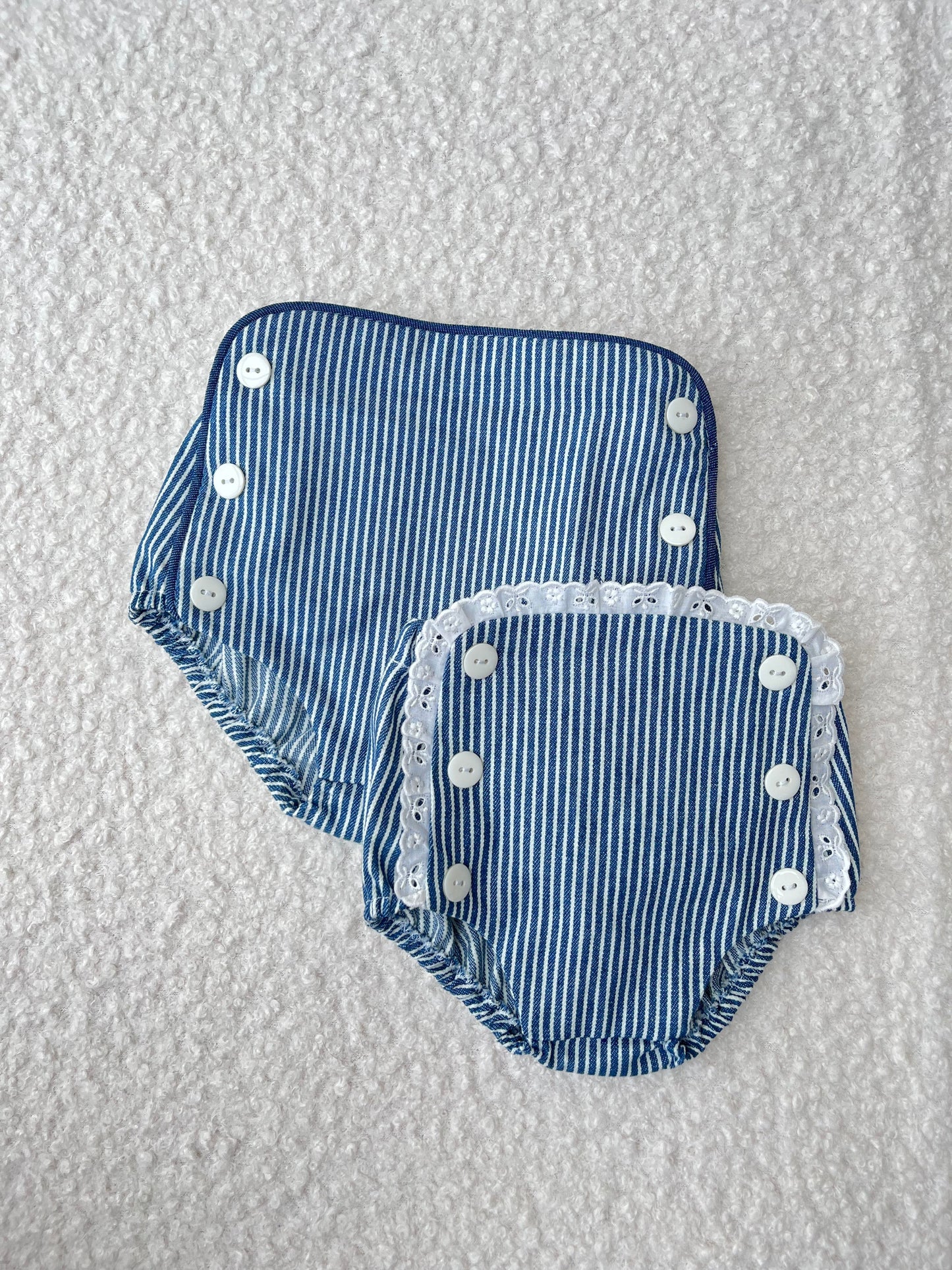 Culotton boutonné en toile rayée