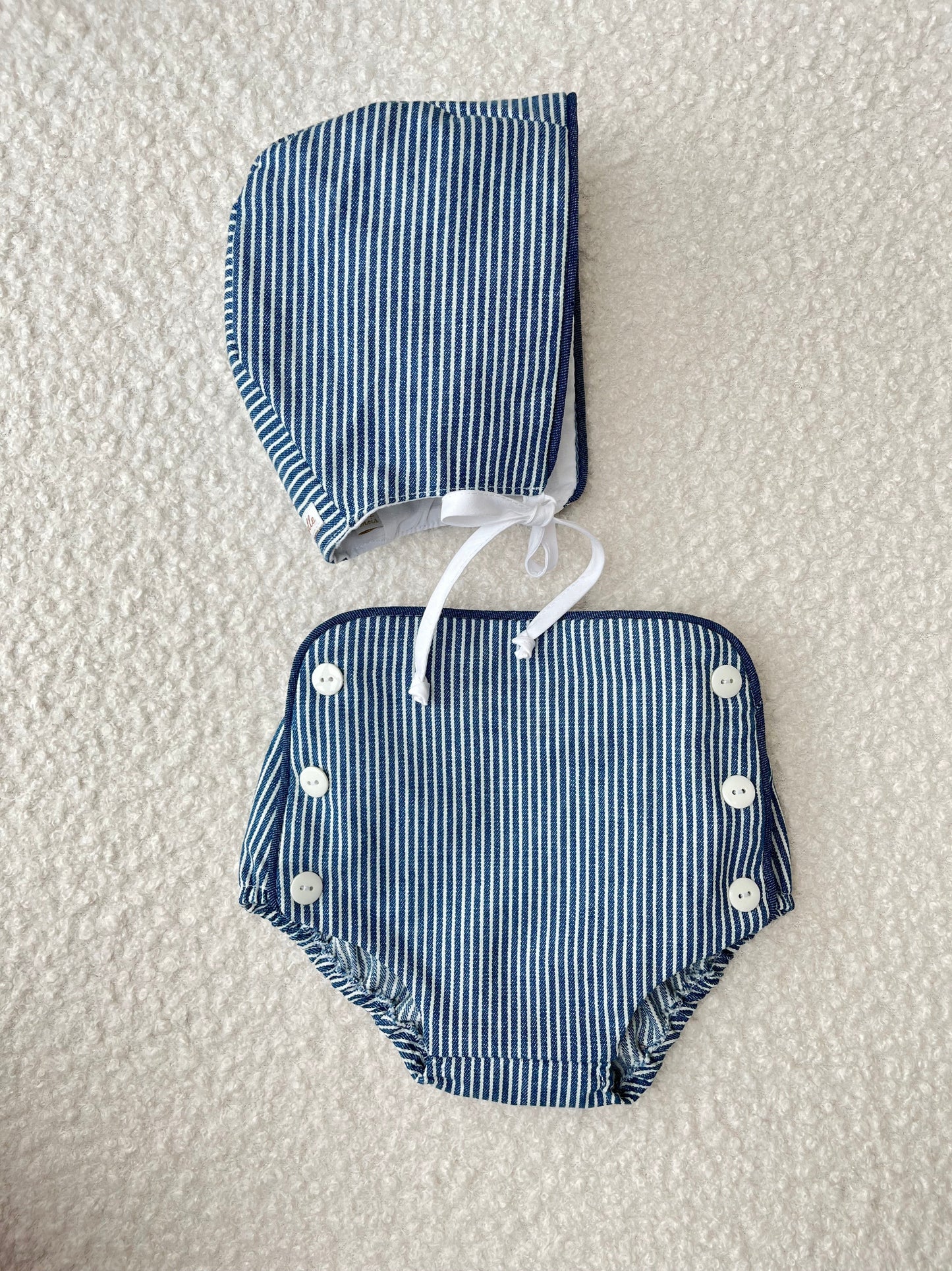Culotton boutonné en toile rayée