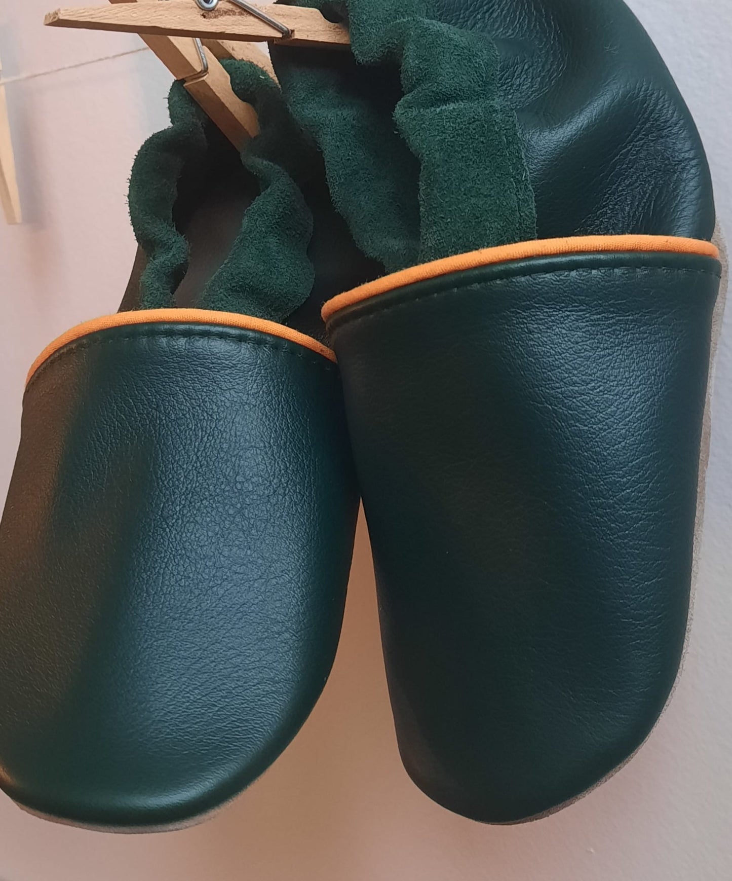 Chaussons souples en cuir classique - 16 au 35