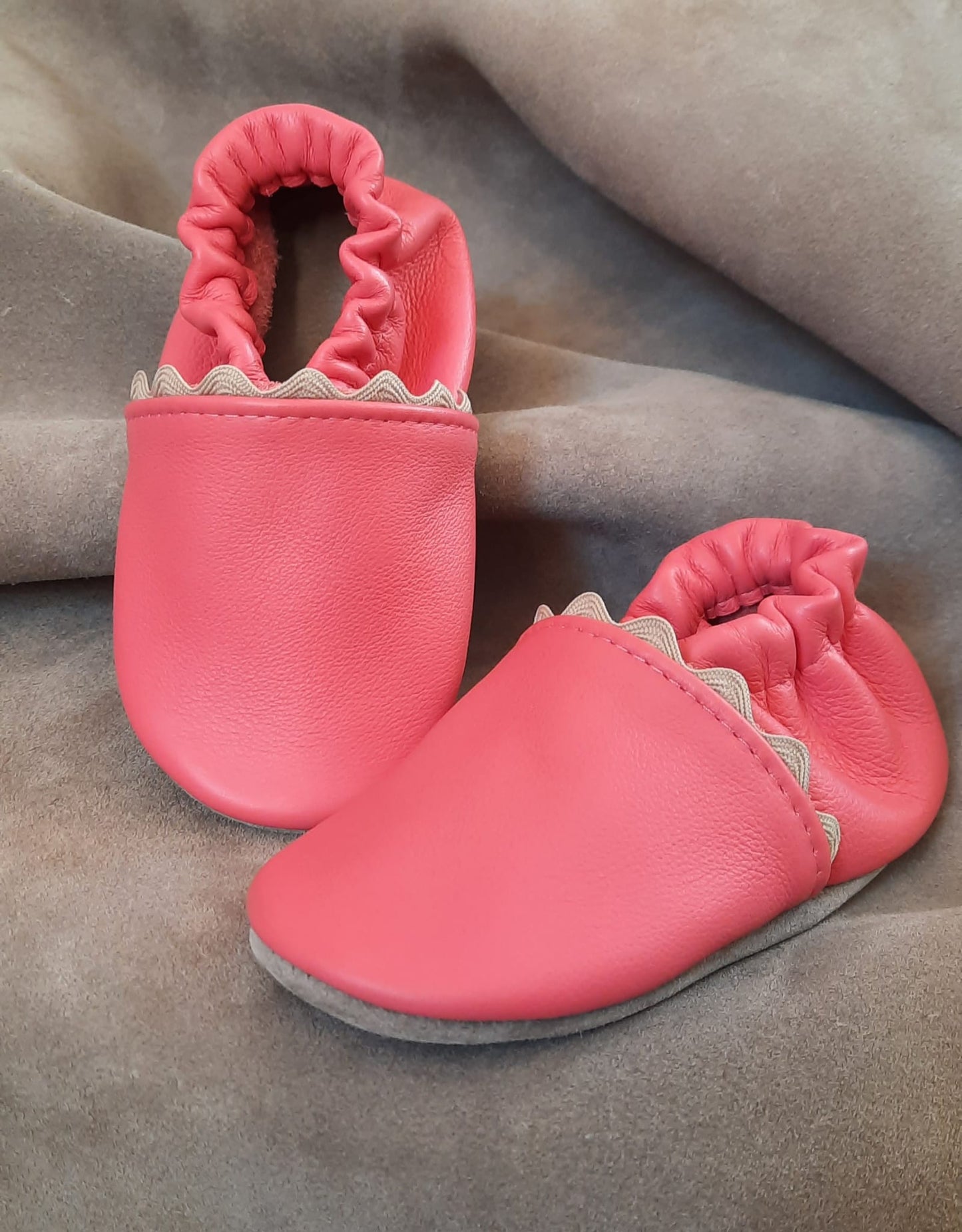 Chaussons souples en cuir classique - 16 au 35