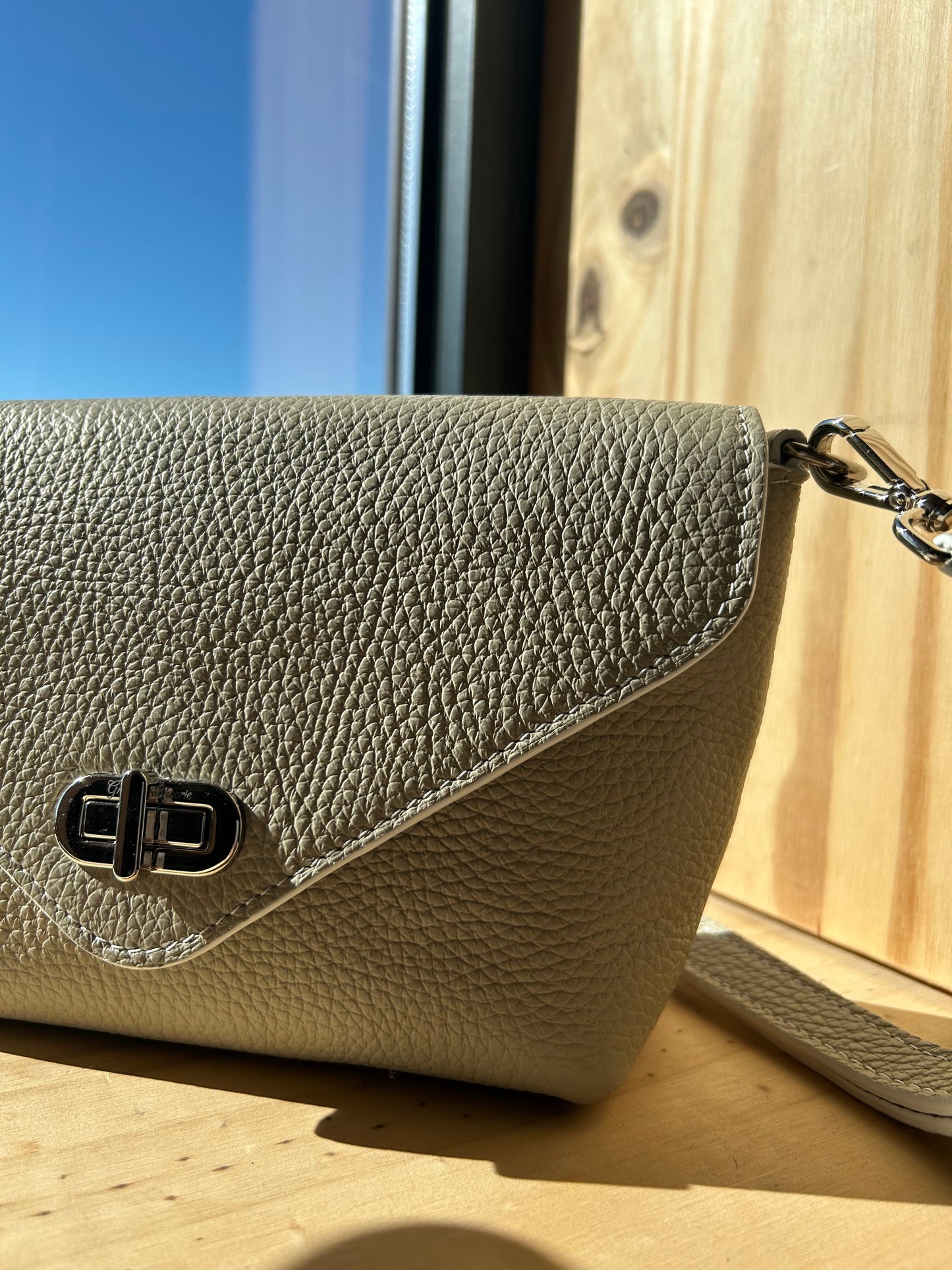 Le Capucin beige
