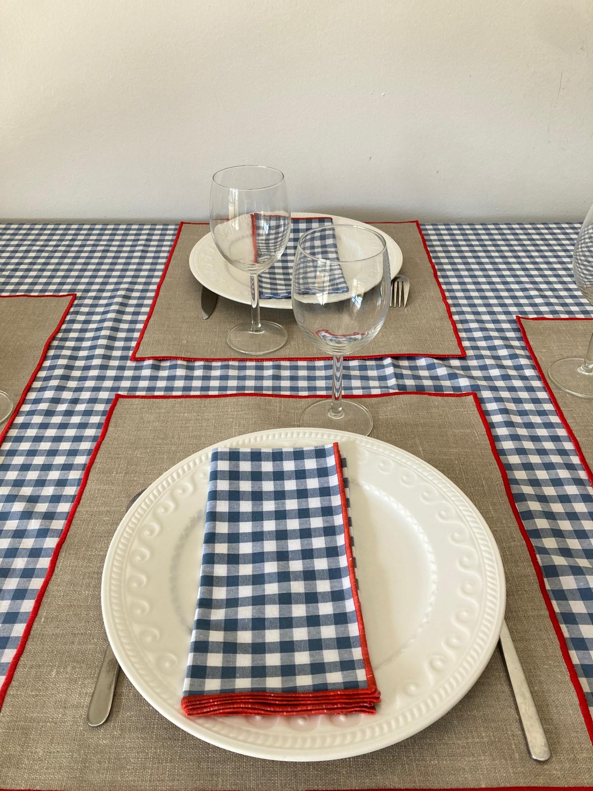 Nappe en vichy bleu moyen