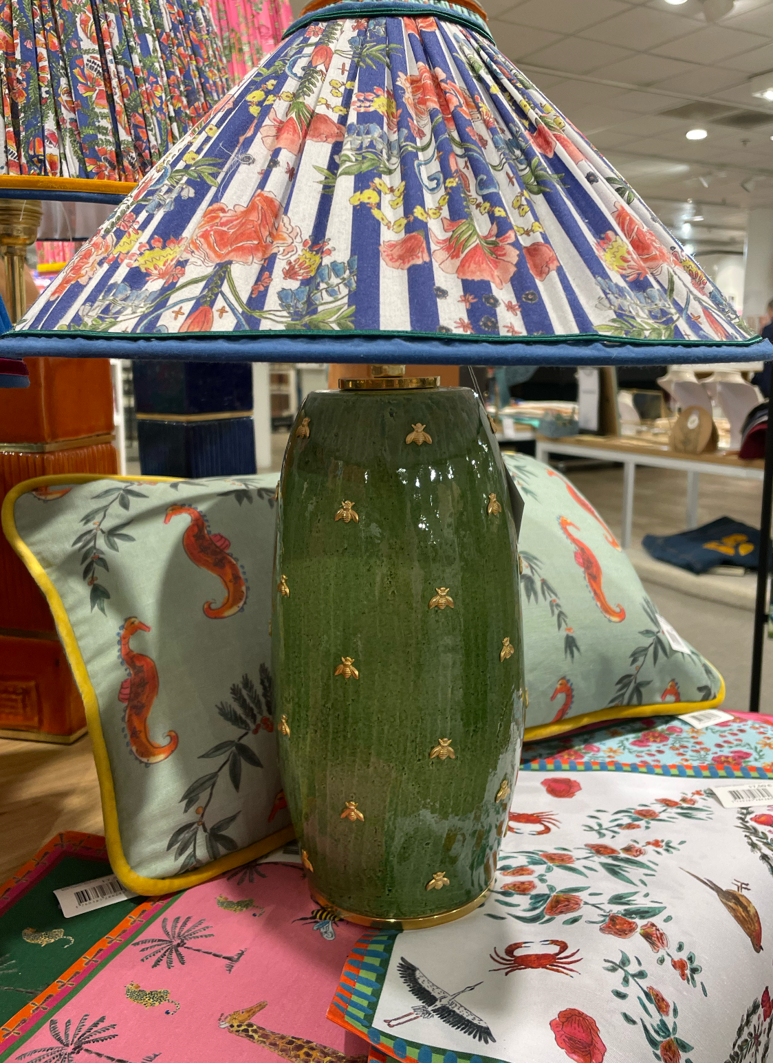 Pied de lampe céramique – Abeille – vert