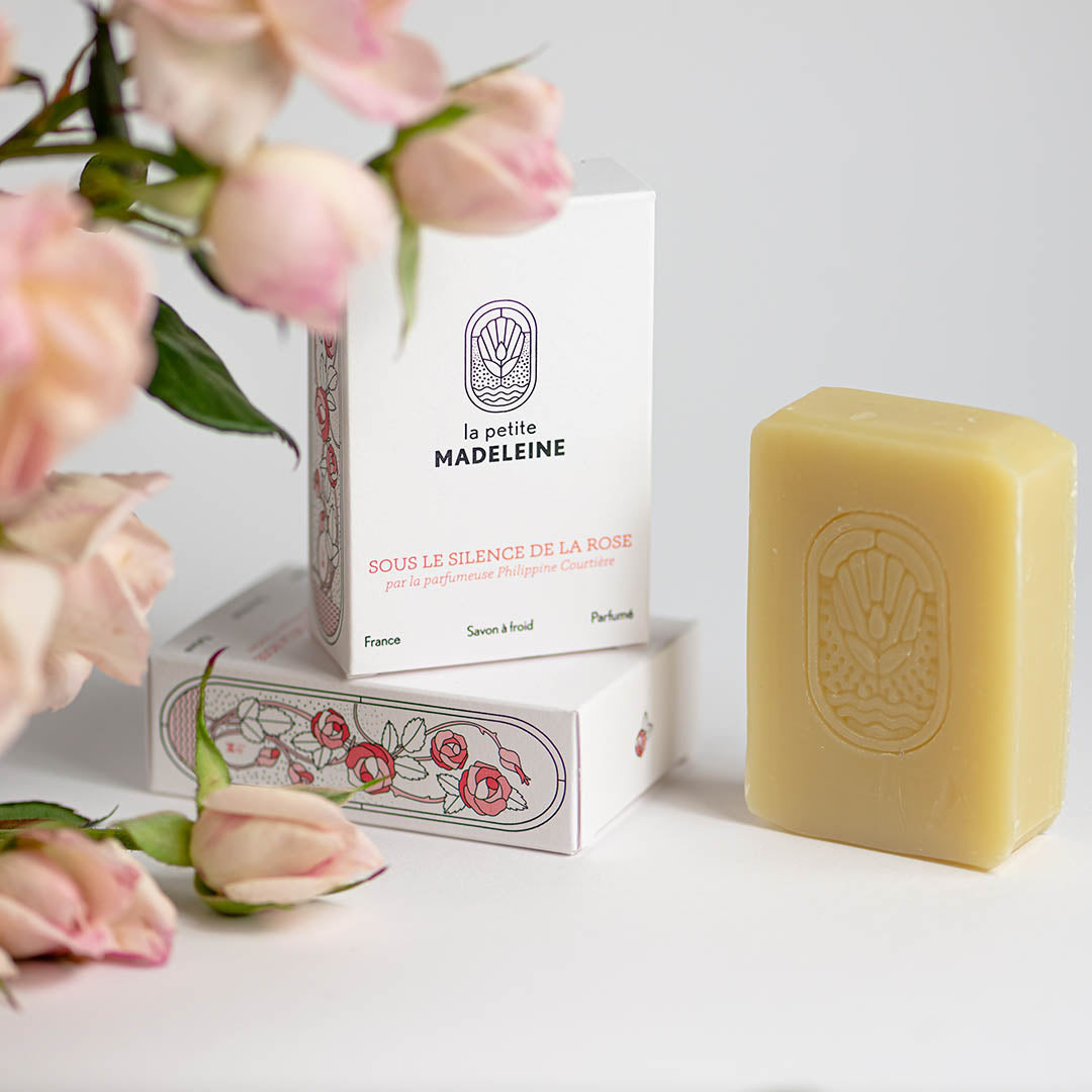 Sous le silence de la rose - Savon parfumé (100g)