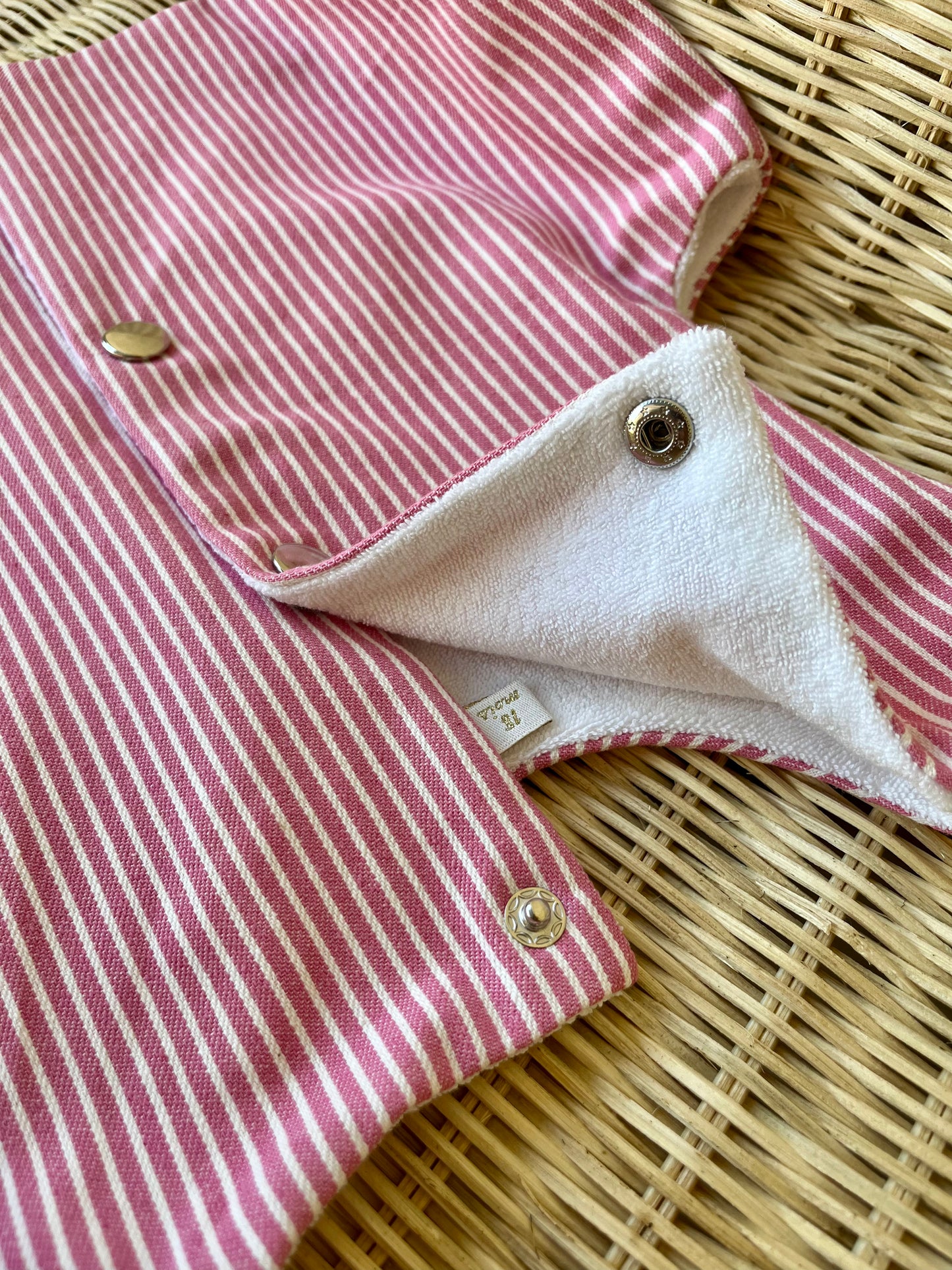 Veste sans manches en toile rayée