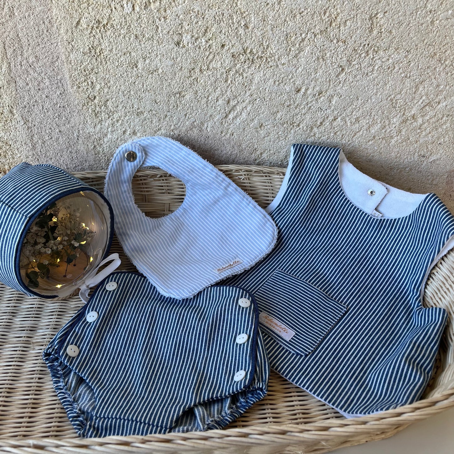 Veste sans manches en toile rayée