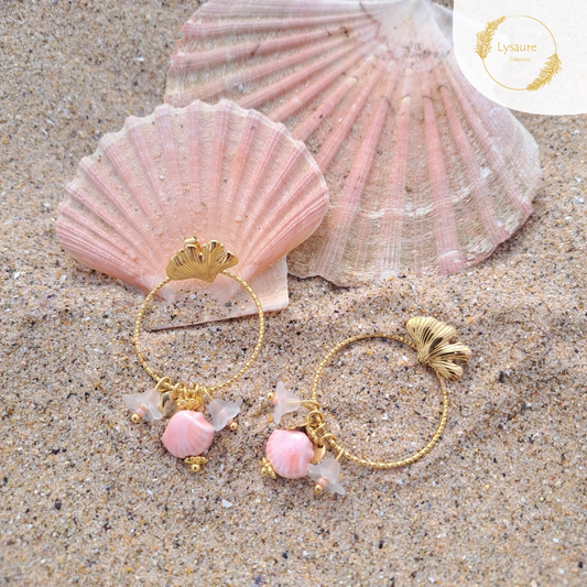 Boucles d'oreilles - oreilles percées