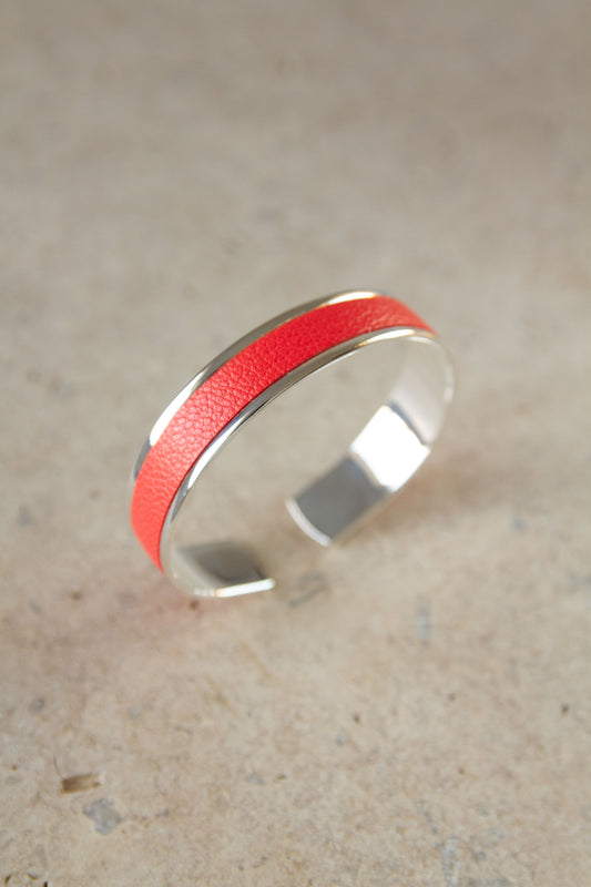 Bracelet en cuir de chèvre - artisanal rose fluo finition argent