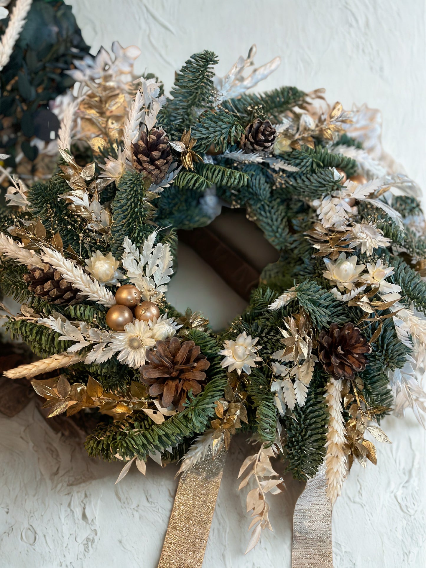 Couronne de sapin frais or