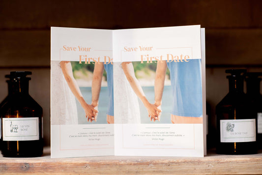Carnet Save Your First Date pour jeunes couples : tête-à-tête et complicité.