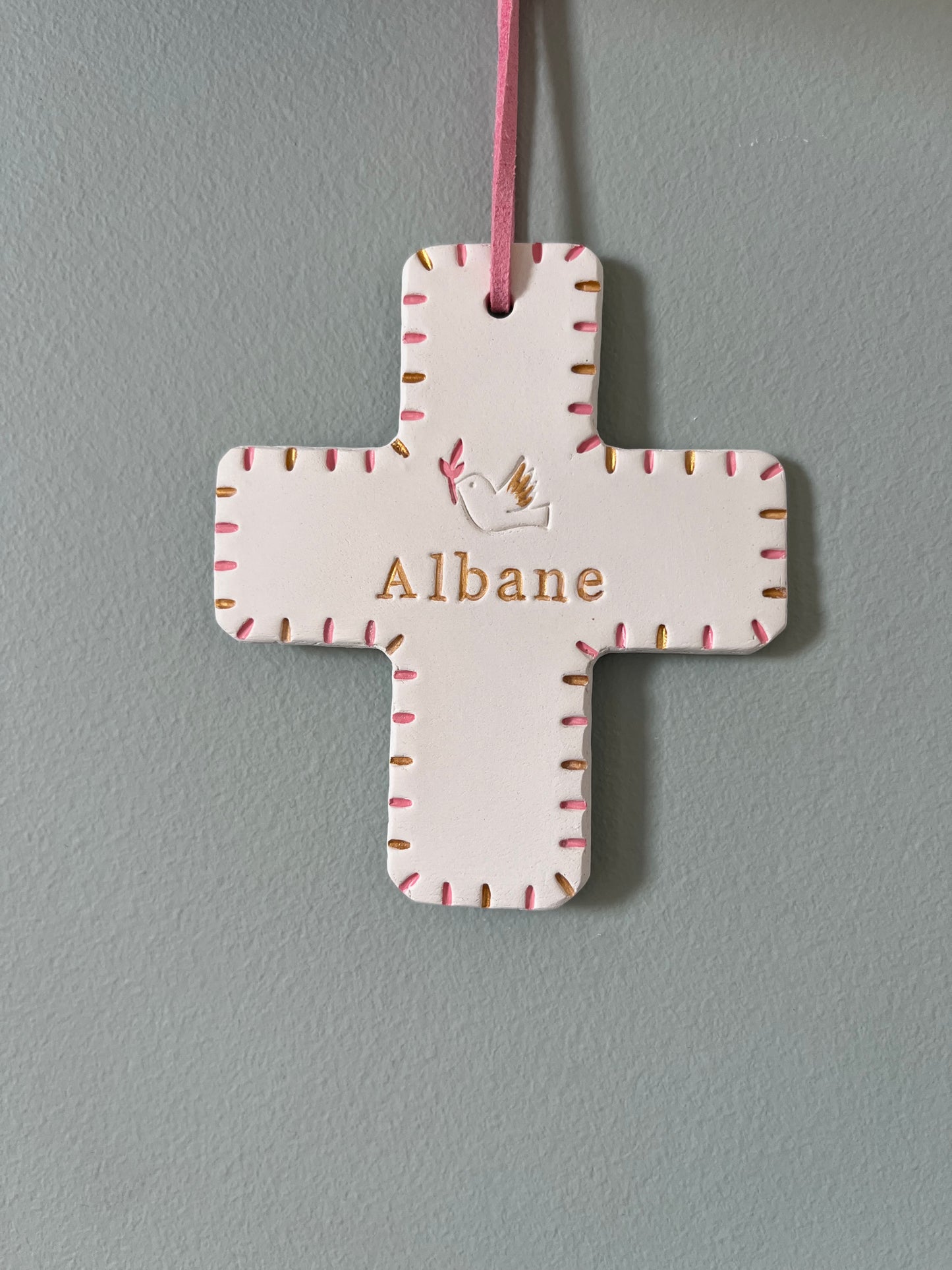 Exemple de croix en argile