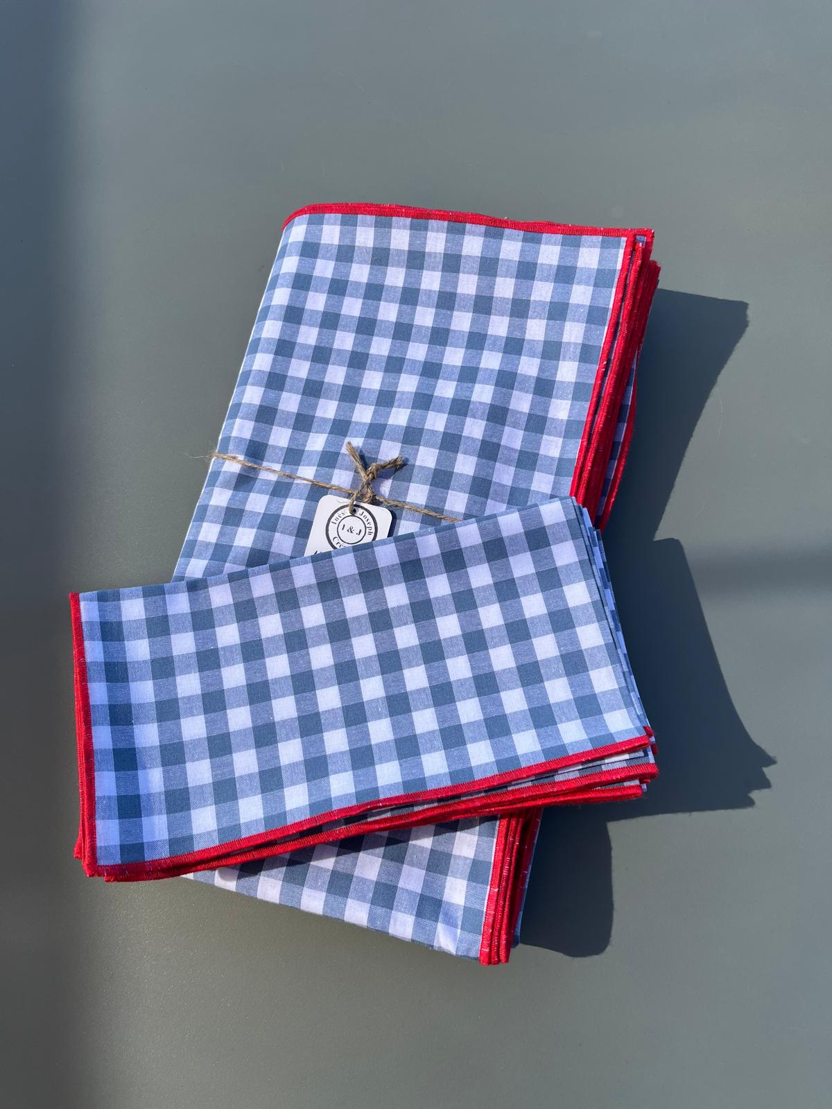 Nappe en vichy bleu