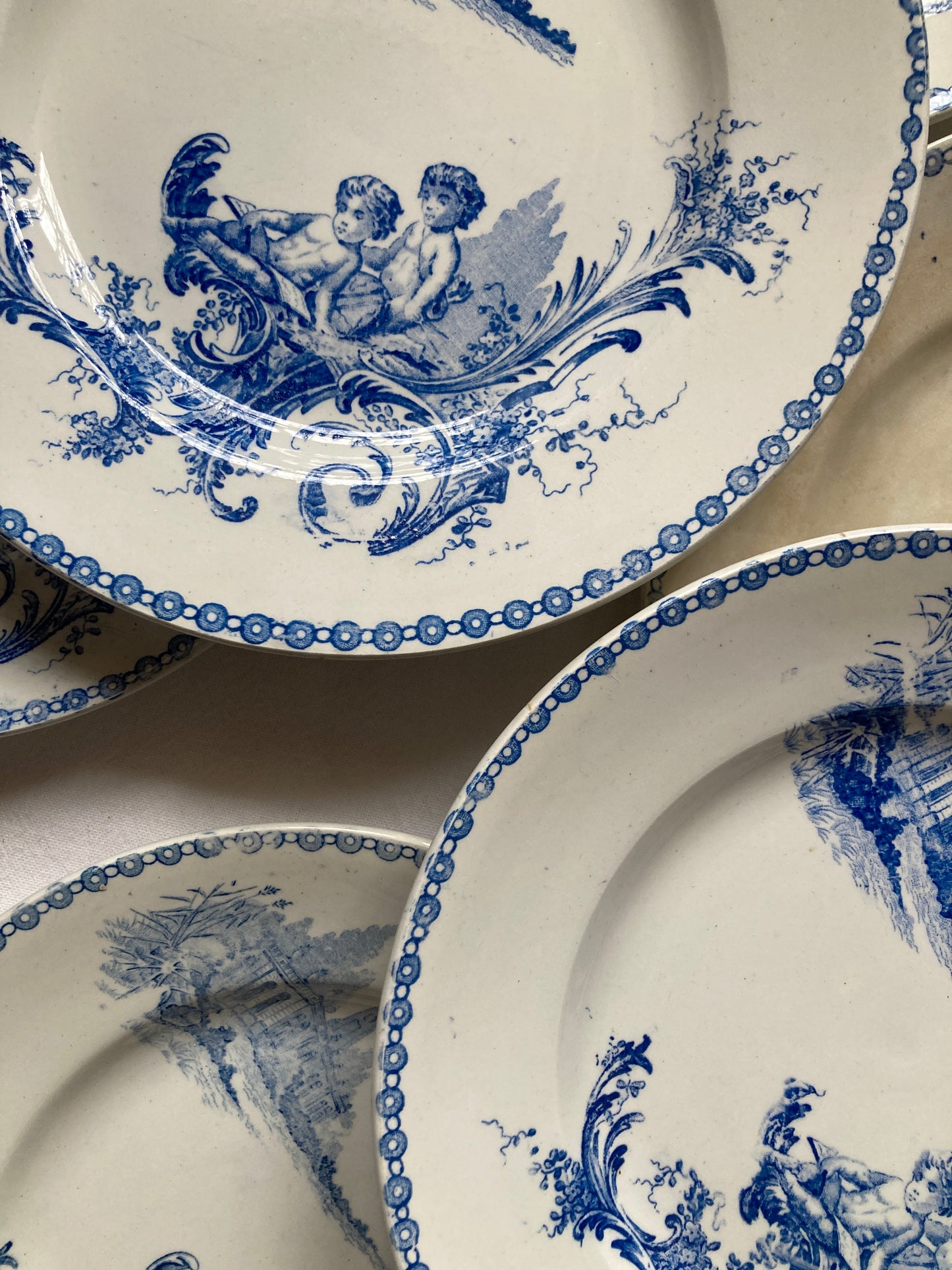 Trianon - 6 Assiettes Plates
